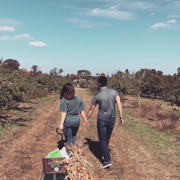 Meet your Posher, Stephanie - Picture 1 of 1